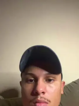 Cam4 Sex Cam of Morenoyboy