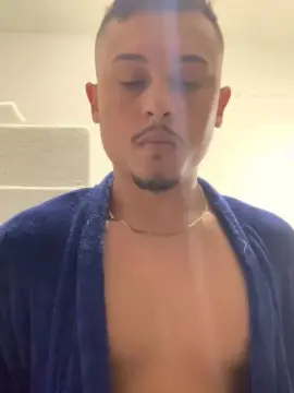 Cam4 Adult Video Chat of Morenoyboy