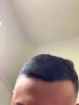 Cam4 Live Porn of Morenoyboy