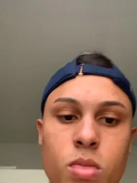 Cam4 Live Sex of Morenoyboy