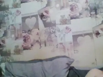 Cam4 Nude Webcam of Naughtyduo69uk