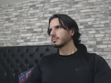 Cam4 Free Porn Cam of Tyler_dn