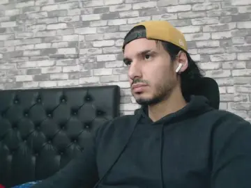 Cam4 Nude Webcam of Tyler_dn