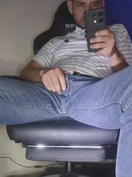 Cam4 Adult Video Chat of angelmontillao