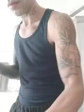 Cam4 Free Live Porn of 69Ruben97