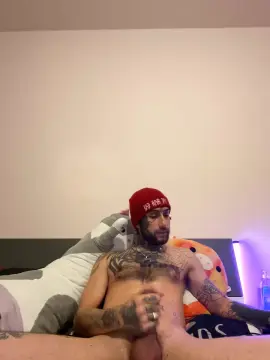 Cam4 Sex Chat of BigProfit95