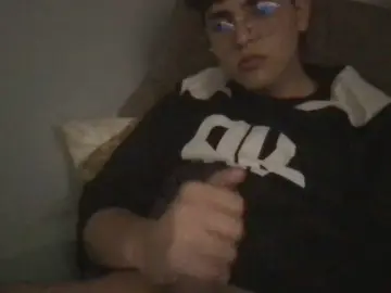 Cam4 Free Live Porn of Ignacio_Dot