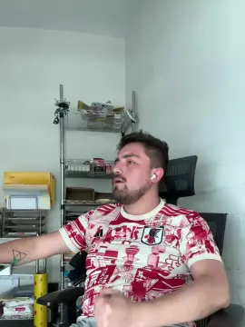 Cam4 Live Sex of crisstallio