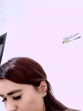 Cam4 Free Porn Cam of ema_GW