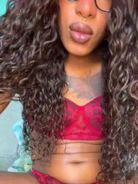 Cam4 Nude Webcam of BadCamil69