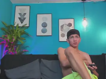 Cam4 Watch Live Sex Cams of TeamBoyLatin2