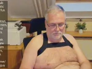 Cam4 Watch Live Sex Cams of hairysubguy