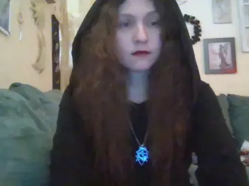 Cam4 Sex Chat of QueenCrimson