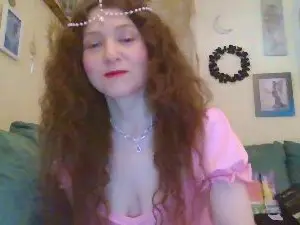 Cam4 Sex Chat of QueenCrimson