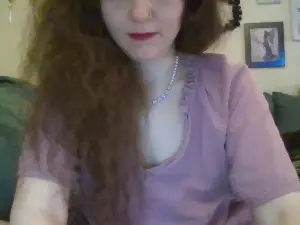 Cam4 Watch Live Sex Cams of QueenCrimson