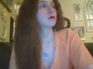 Cam4 Adult Video Chat of QueenCrimson