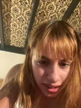 Cam4 Free Live Porn of Saritafer77