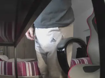 Cam4 Live Sex of calo5050