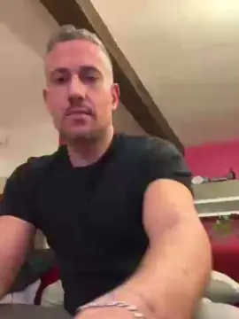 Cam4 Free Porn Cam of max83_fun