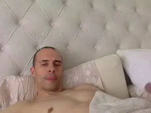 Cam4 Free Porn Cam of elcatalan1