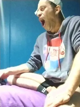 Cam4 Free Live Porn of Dickbar1