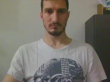 Cam4 Live Sex of Crazyhorse21