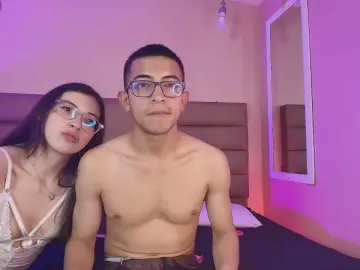 Cam4 Live Sex of Crimsonsecretts