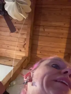 Cam4 Free Porn Cam of Slutmeout6996