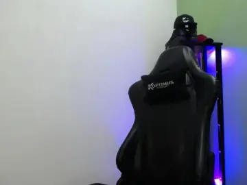 Cam4 Live Sex of dilan_hott_