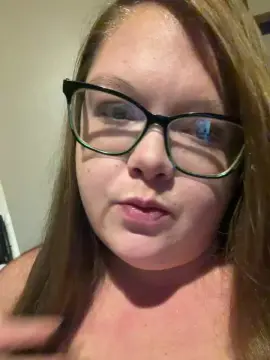 Cam4 Adult Video Chat of Hotwifebecca