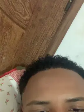 Cam4 Adult Video Chat of Novinho18hot_