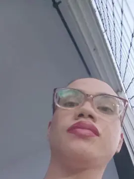 Cam4 Sex Cam of Transputinha83