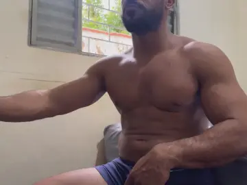 Cam4 Live Porn of dinhoo1