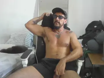 Cam4 Free Live Porn of fero24