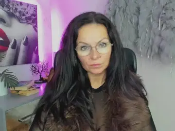 Cam4 Free Live Porn of Helen_Wild