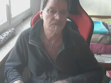 Cam4 Adult Webcam of ghost345