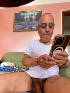 Cam4 Adult Webcam of Milk1958