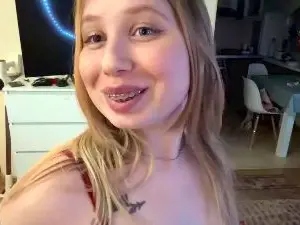 Cam4 Adult Video Chat of GayleneEsser