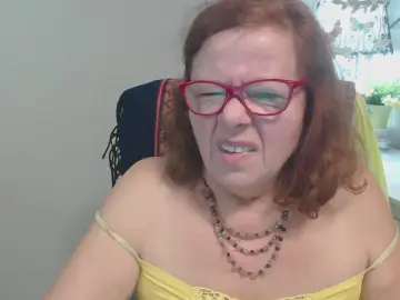 Cam4 Live Porn of adele69sexy