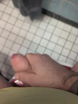 Cam4 Live Sex of tommynrw74