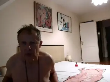 Cam4 Free Live Porn of Lopesoumise33