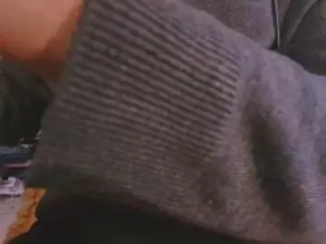 Cam4 Free Porn Cam of hugezb