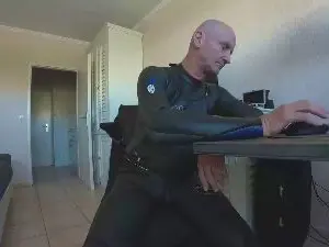 Cam4 Live Porn of sau_rubber
