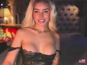 Cam4 Watch Live Sex Cams of alodia_cums