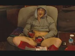 Cam4 Free Porn Cam of Hotdickyxxx