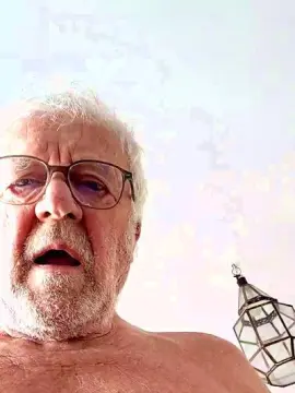 Cam4 Free Live Porn of oldviceman