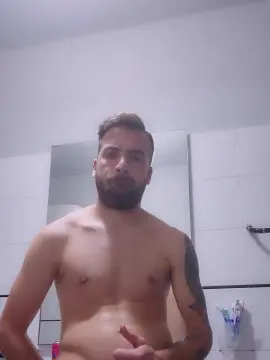 Cam4 Free Porn Cam of Castello09