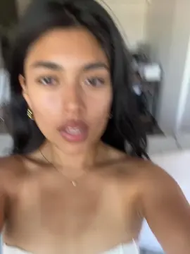 Cam4 Free Live Porn of Regina444