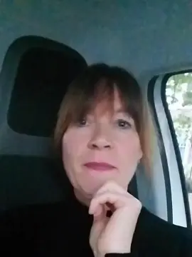 Cam4 Free Live Porn of Cumonme17
