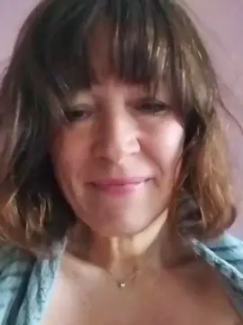 Cam4 Nude Webcam of Cumonme17